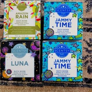Scentsy limited edition bath bombs